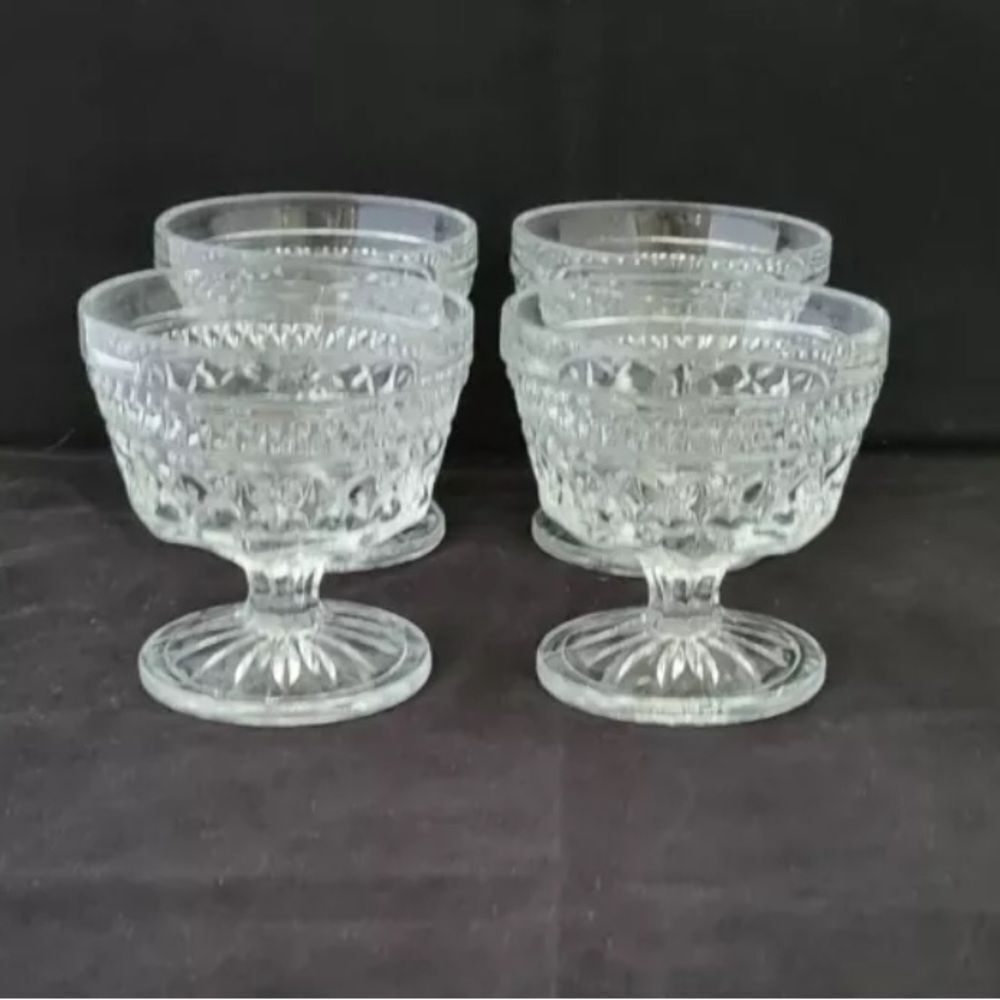 Vintage Set 4 Anchor Hocking Wexford Clean Dishes Cups